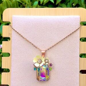 Iridescent Aurora Borealis Crystal + White Flower Rose Gold Pendant Necklace